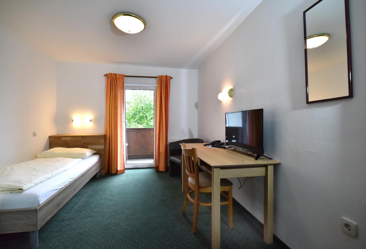Hotel&Wirtshaus Sonne Weyregg Ngoại thất bức ảnh